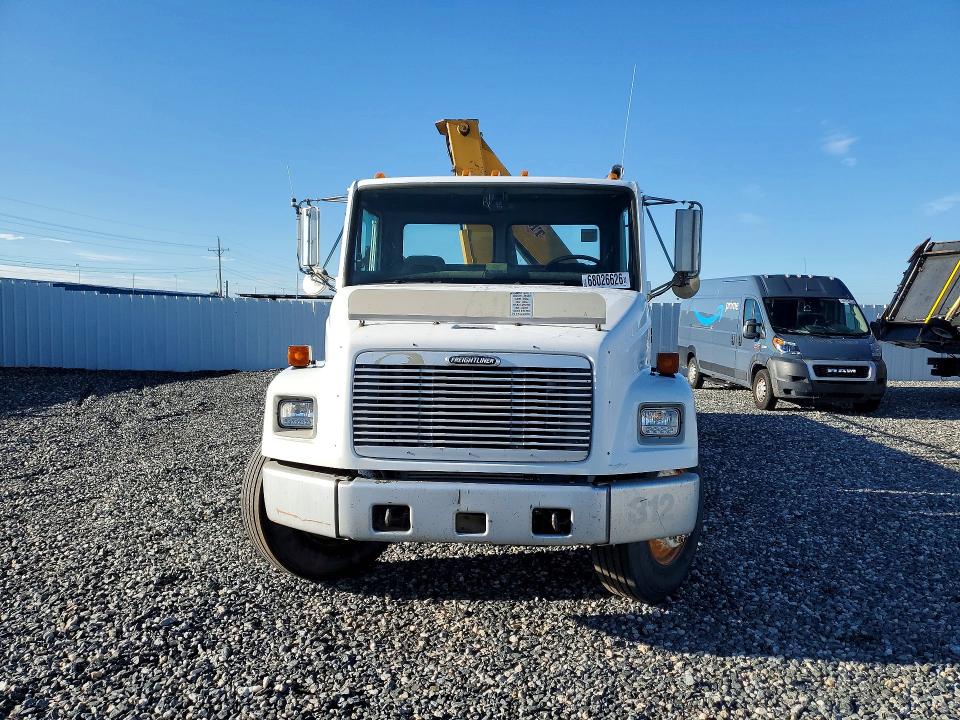 Продажа на аукционе авто 2000 Freightliner Fl70, vin: 1FV6HFBA2YHB99603, номер лота: 68026626