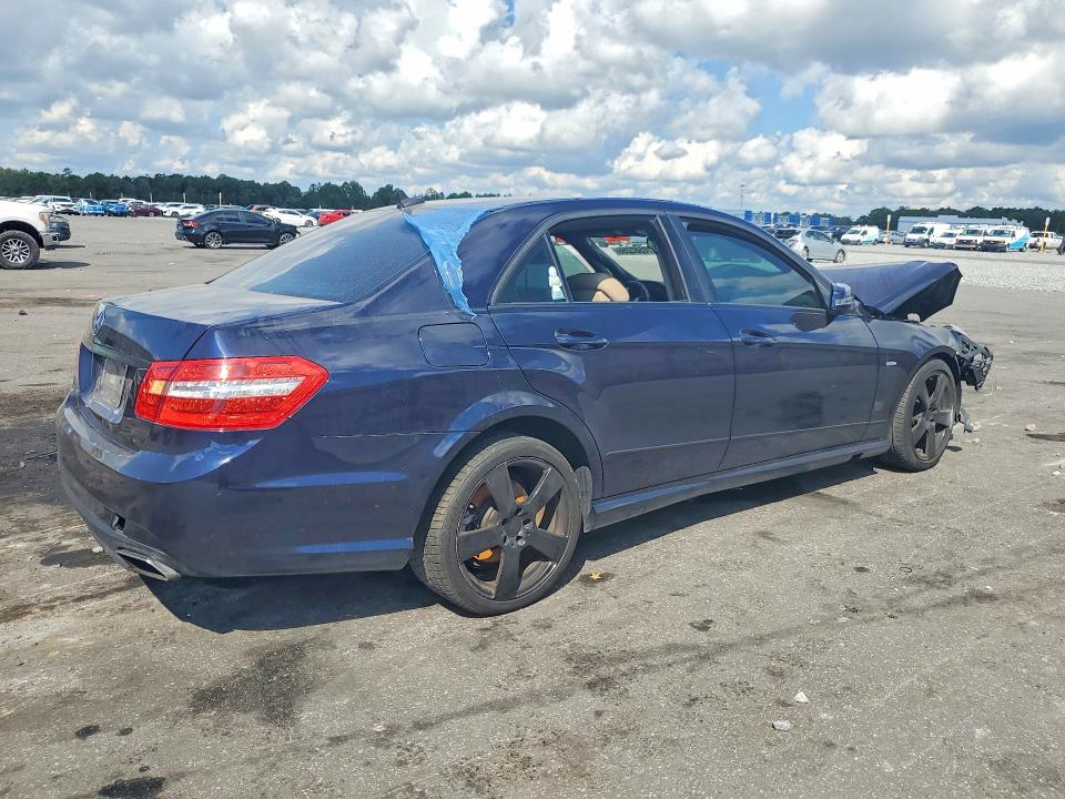 2012 Mercedes-benz E მანქანა იყიდება აუქციონზე, vin: WDDHF5KB5CA588589, აუქციონის ნომერი: 70582256
