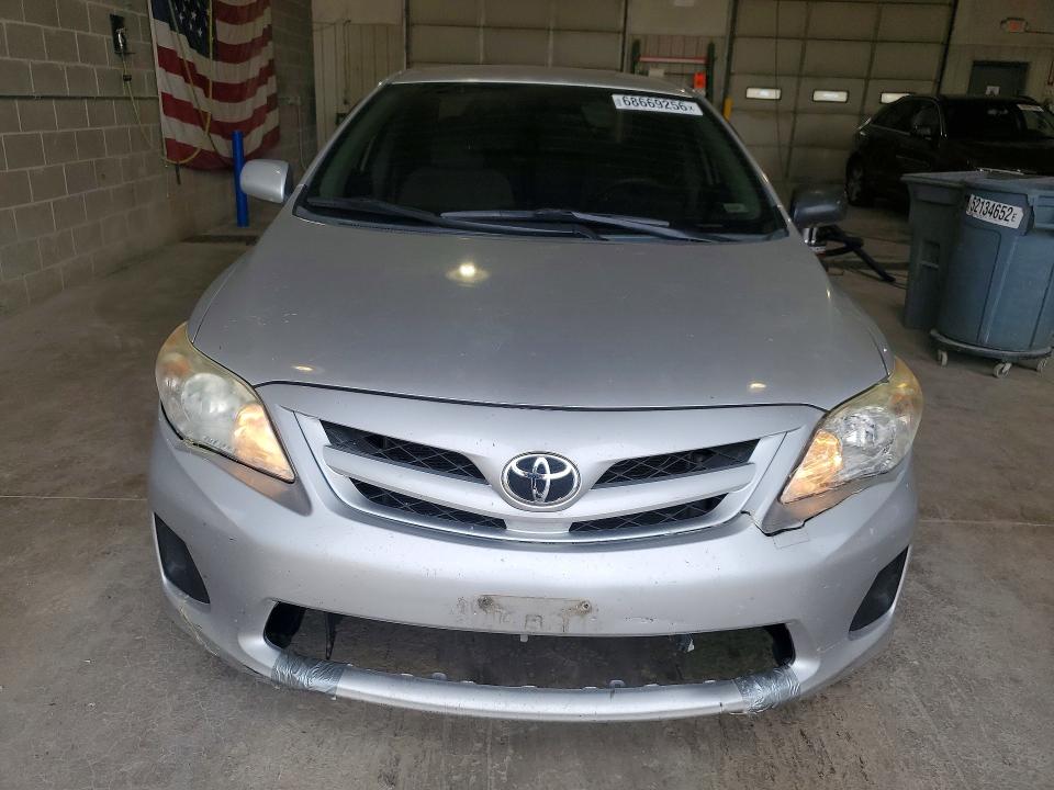 Продаж на аукціоні авто 2012 Toyota Corolla, vin: 2T1BU4EE2CC811382, номер лоту: 68669256