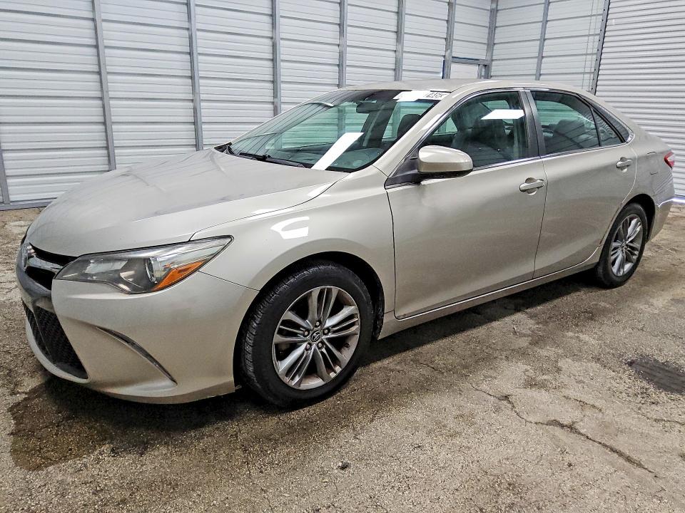 Продажа на аукционе авто 2015 Toyota Camry, vin: 4T1BF1FK6FU882990, номер лота: 67872746