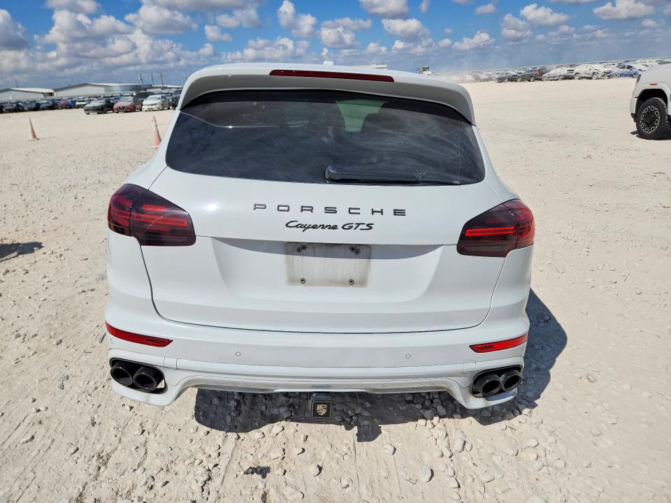 Продаж на аукціоні авто 2016 Porsche Cayenne, vin: WP1AD2A26GLA79489, номер лоту: 68390926