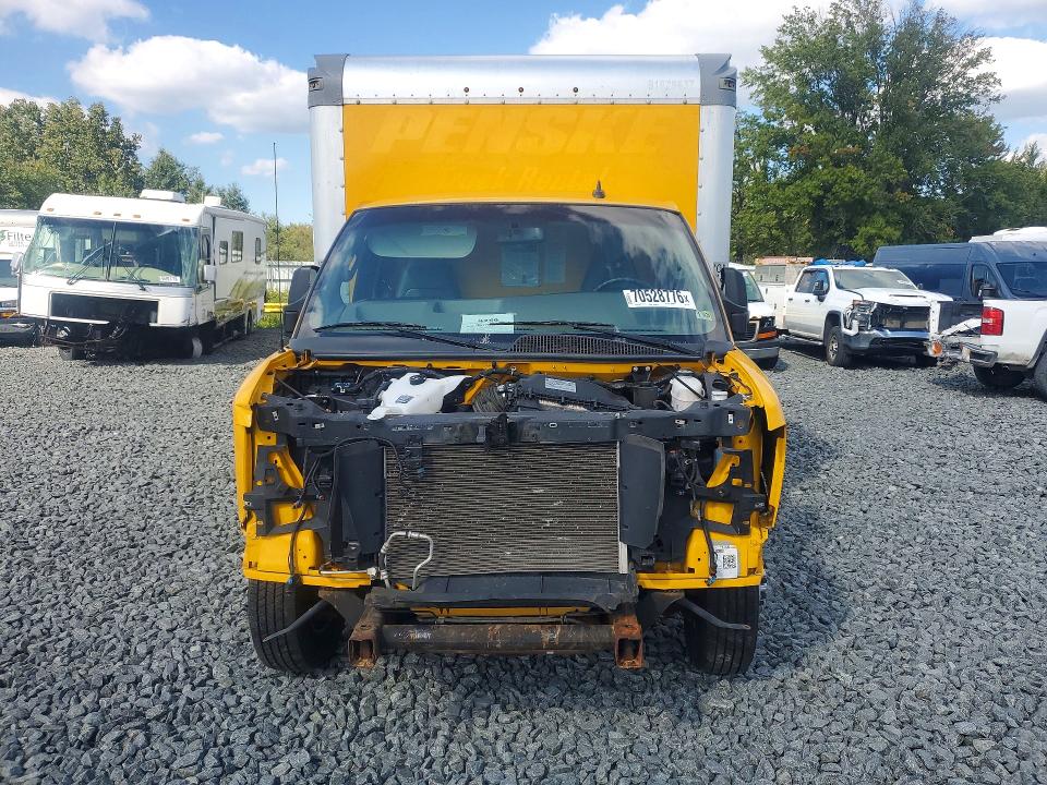 70528776 :رقم المزاد ، 7GZ37TC75PN002135 vin ، 2023 Gmc Savana مزاد بيع