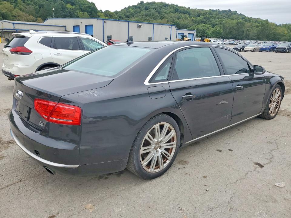 Продаж на аукціоні авто 2011 Audi A8, vin: WAURVAFD6BN005389, номер лоту: 69657496