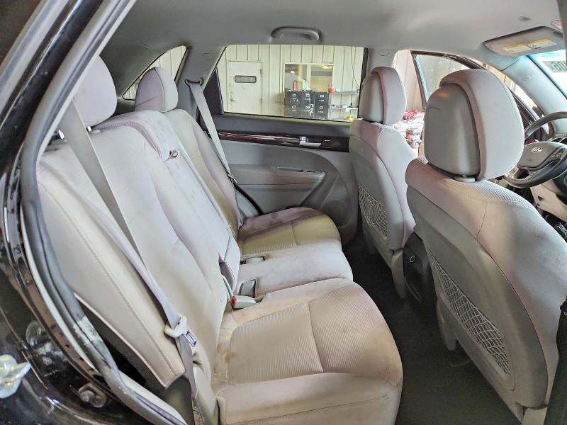 68603106 :رقم المزاد ، 5XYKTDA78FG606782 vin ، 2015 Kia Sorento مزاد بيع