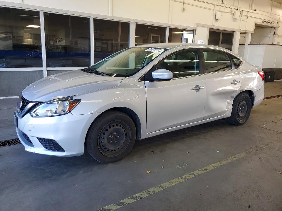 Auction sale of the 2017 Nissan Sentra, vin: 3N1AB7AP4HL655511, lot number: 70642466
