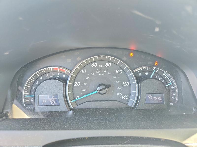 2014 Toyota Camry მანქანა იყიდება აუქციონზე, vin: 4T4BF1FK3ER388266, აუქციონის ნომერი: 68754136