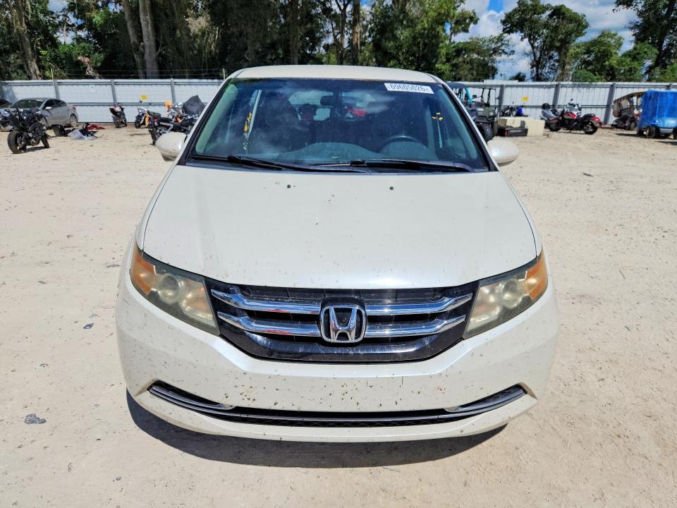 69605026 :رقم المزاد ، 5FNRL5H45GB013261 vin ، 2016 Honda Odyssey مزاد بيع
