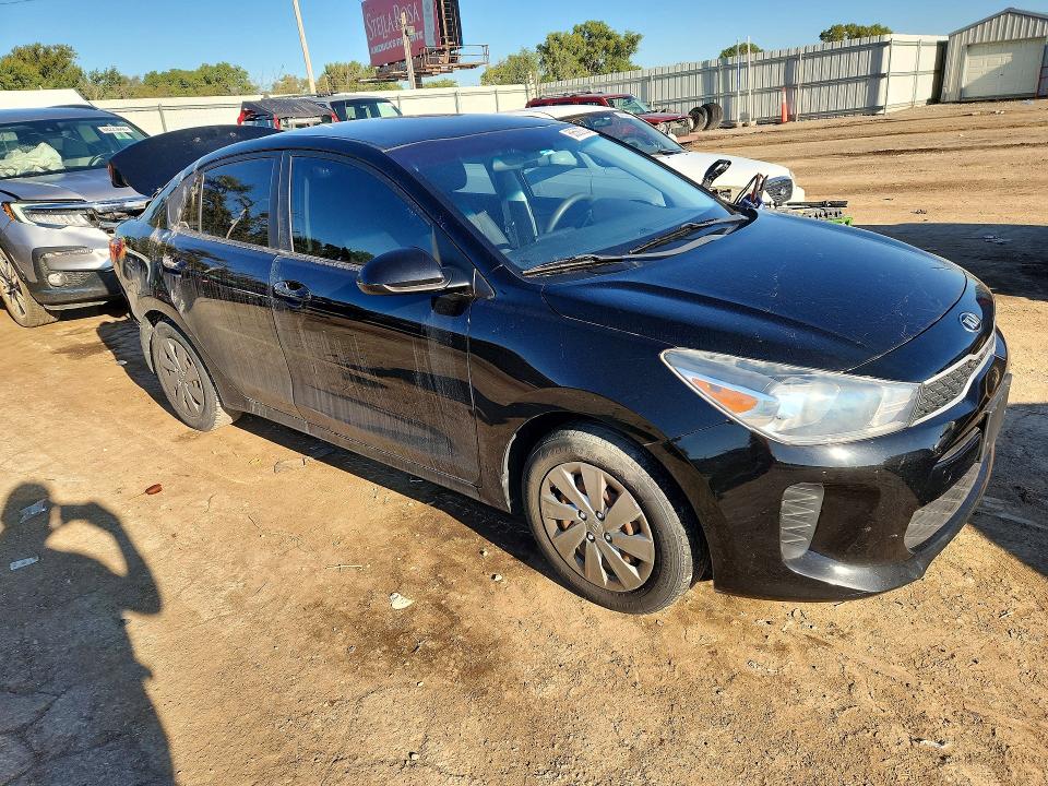 2020 Kia Rio მანქანა იყიდება აუქციონზე, vin: 3KPA24AD9LE353632, აუქციონის ნომერი: 68560366