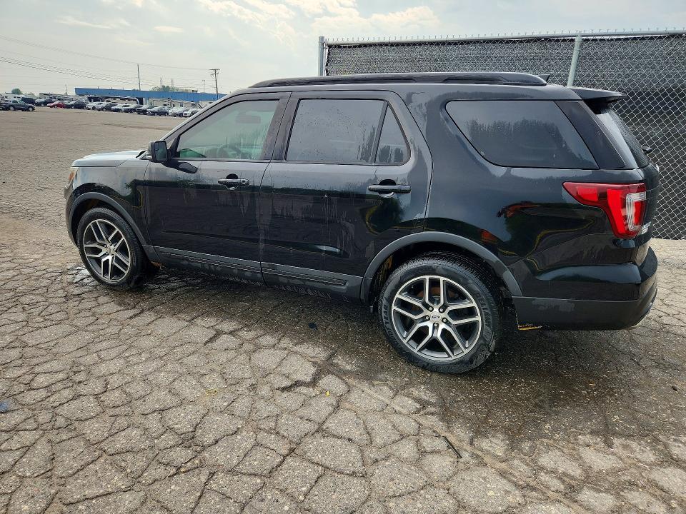 2017 Ford Explorer მანქანა იყიდება აუქციონზე, vin: 1FM5K8GT8HGD02357, აუქციონის ნომერი: 67423796