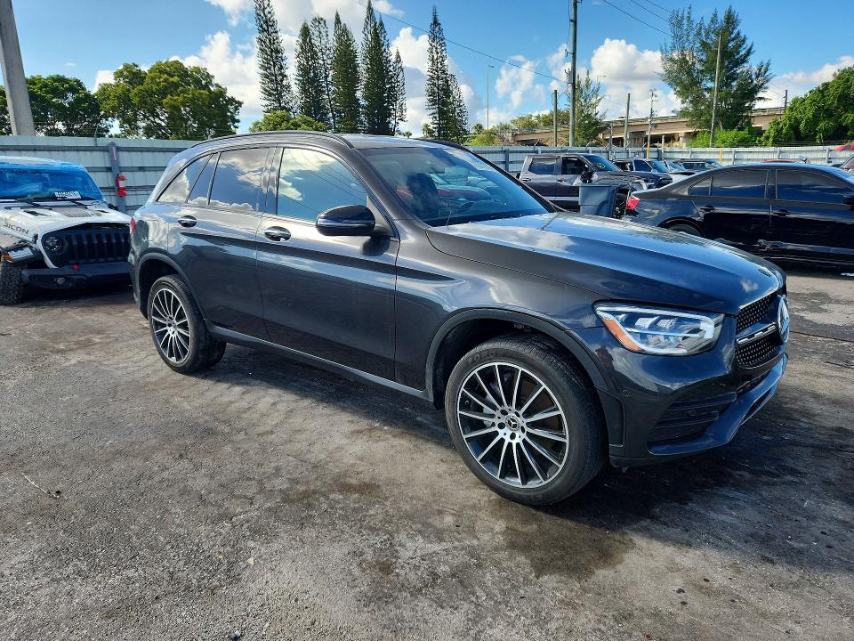 Продажа на аукционе авто 2021 Mercedes-benz Glc, vin: W1N0G8DB9MF998005, номер лота: 70371376
