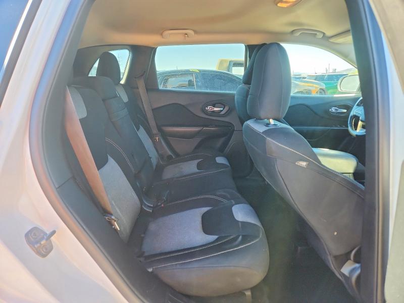 2014 Jeep Cherokee მანქანა იყიდება აუქციონზე, vin: 1C4PJMCS8EW265365, აუქციონის ნომერი: 69621796