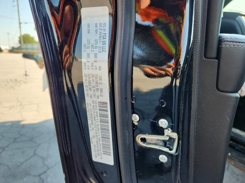 67709216 :رقم المزاد ، 1C4PJMDX5KD354067 vin ، 2019 Jeep Cherokee مزاد بيع