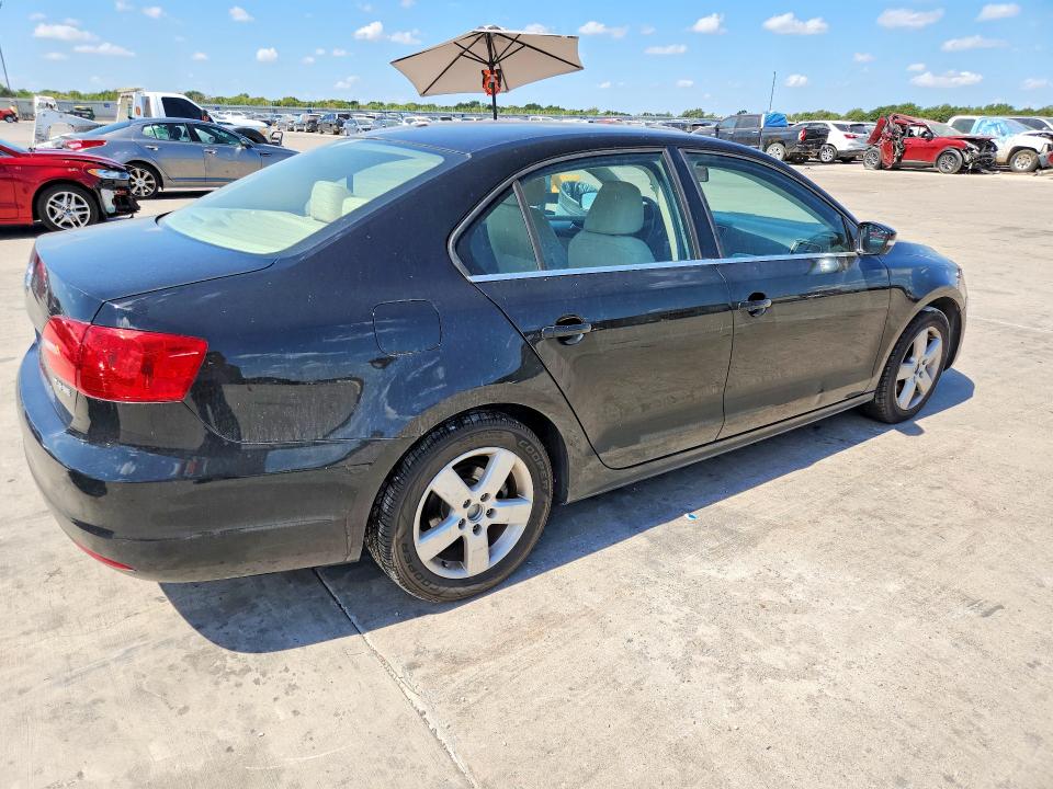 Продажа на аукционе авто 2013 Volkswagen Jetta, vin: 3VWDX7AJ2DM212153, номер лота: 67993426