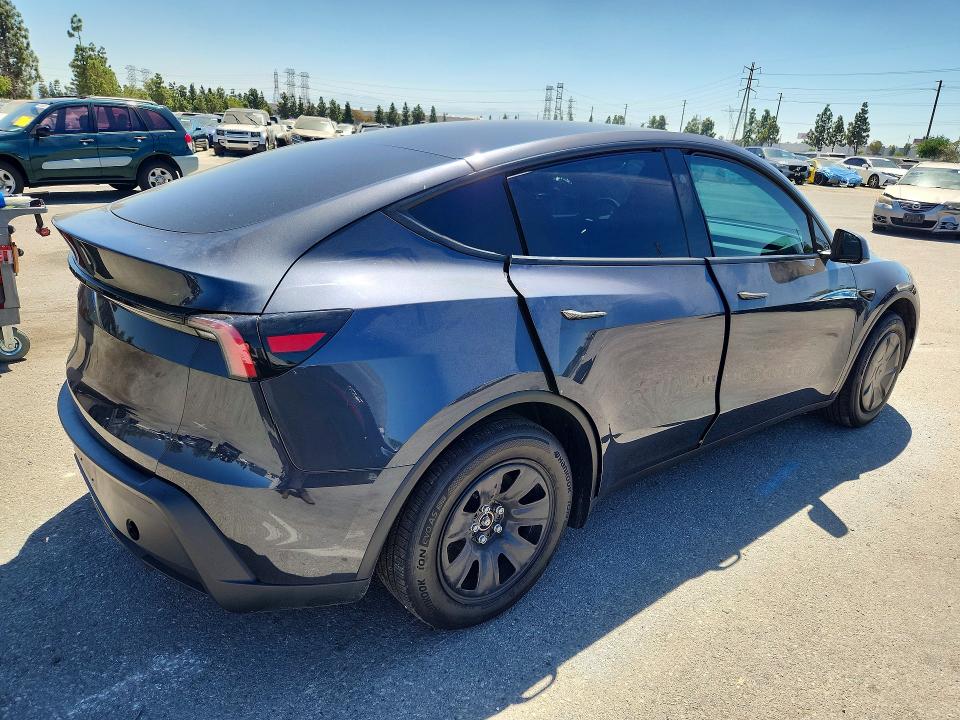 Продаж на аукціоні авто 2026 Tesla Model Y, vin: 7SAYGDEDXTA693988, номер лоту: 67742126
