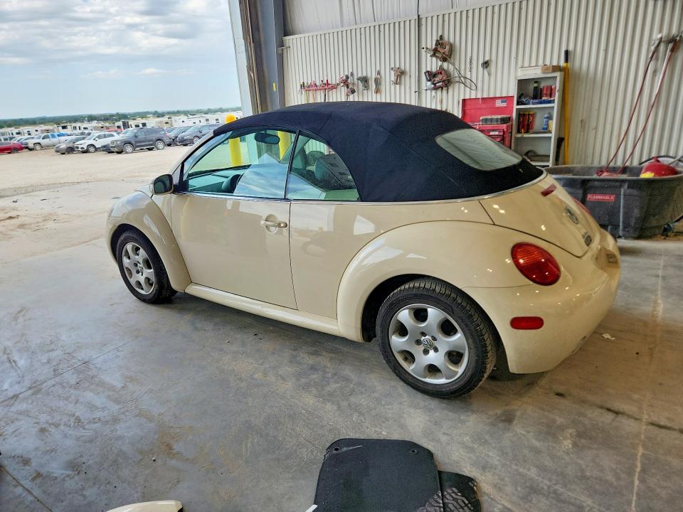 67638586 :رقم المزاد ، 3VWCD21Y23M333428 vin ، 2003 Volkswagen New Beetle مزاد بيع