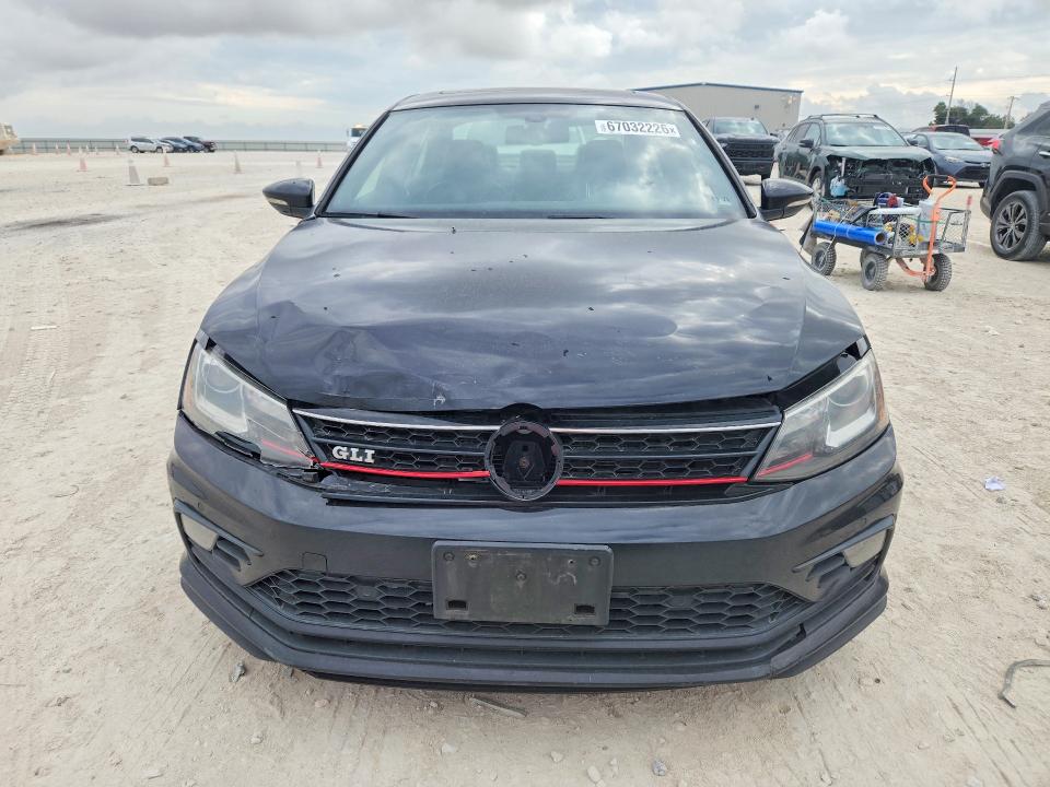 67032226 :رقم المزاد ، 3VW5T7AJ7GM372601 vin ، 2016 Volkswagen Jetta مزاد بيع