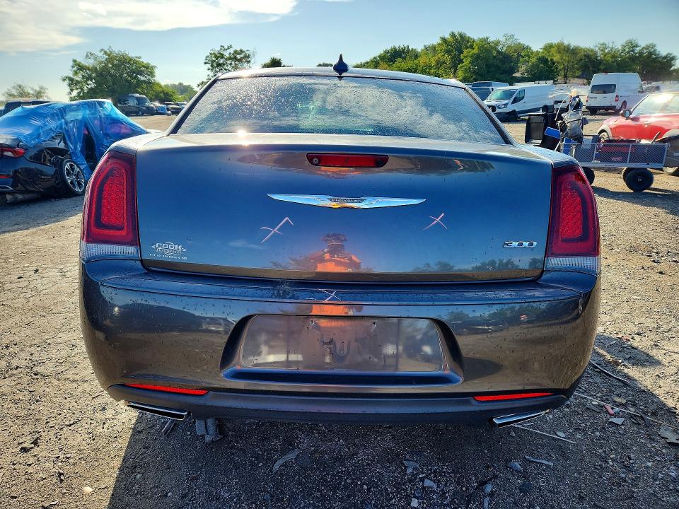 Aukcja sprzedaży 2019 Chrysler 300, vin: 2C3CCAAG7KH590402, numer aukcji: 67572356