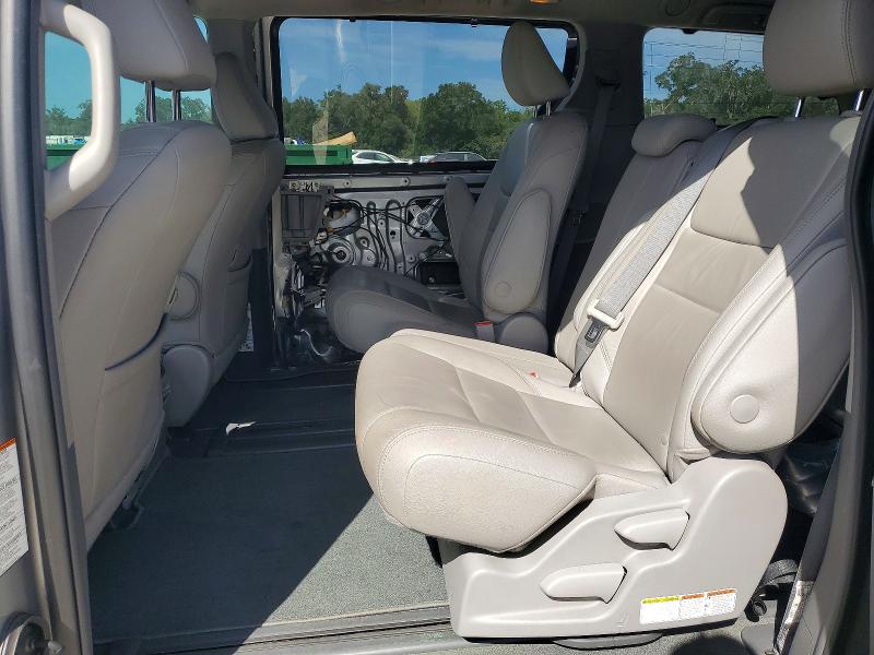2018 Toyota Sienna მანქანა იყიდება აუქციონზე, vin: 5TDYZ3DC4JS904432, აუქციონის ნომერი: 69688486