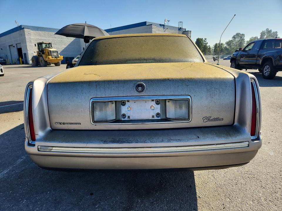 Auction sale of the 1998 Cadillac Deville, vin: 1G6KD54Y3WU717832, lot number: 66436686