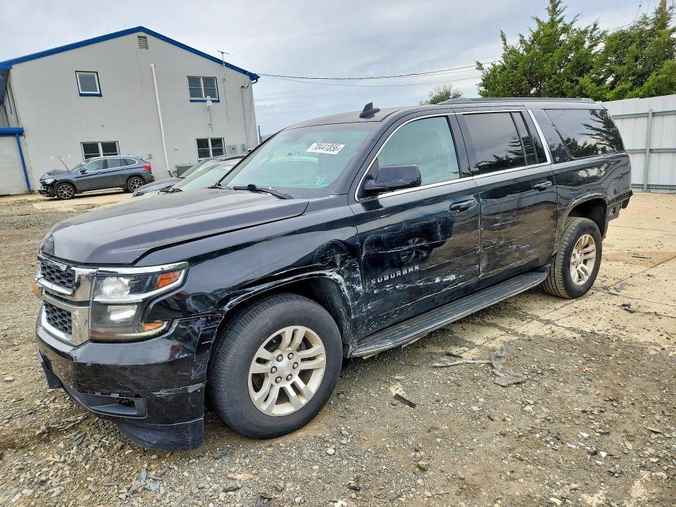 Продаж на аукціоні авто 2017 Chevrolet Suburban, vin: 1GNSKHKC1HR229827, номер лоту: 70441856