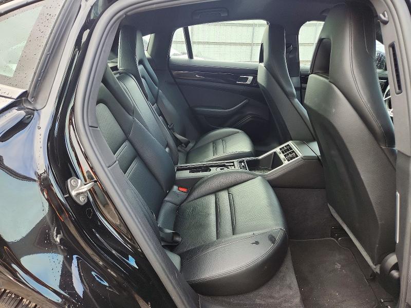 66833906 :رقم المزاد ، WP0AA2A76JL113279 vin ، 2018 Porsche Panamera مزاد بيع
