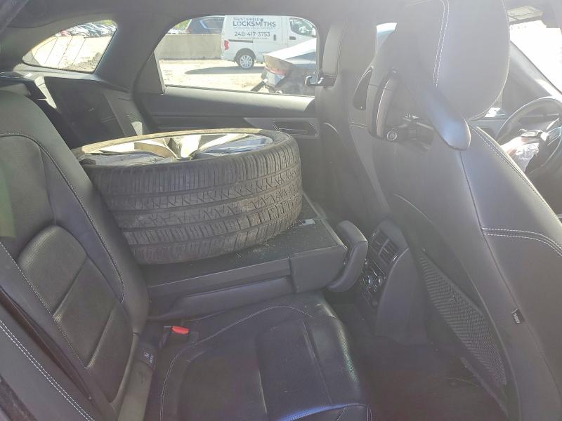Продаж на аукціоні авто 2018 Jaguar F-pace, vin: SADCM2FV8JA240512, номер лоту: 70177556