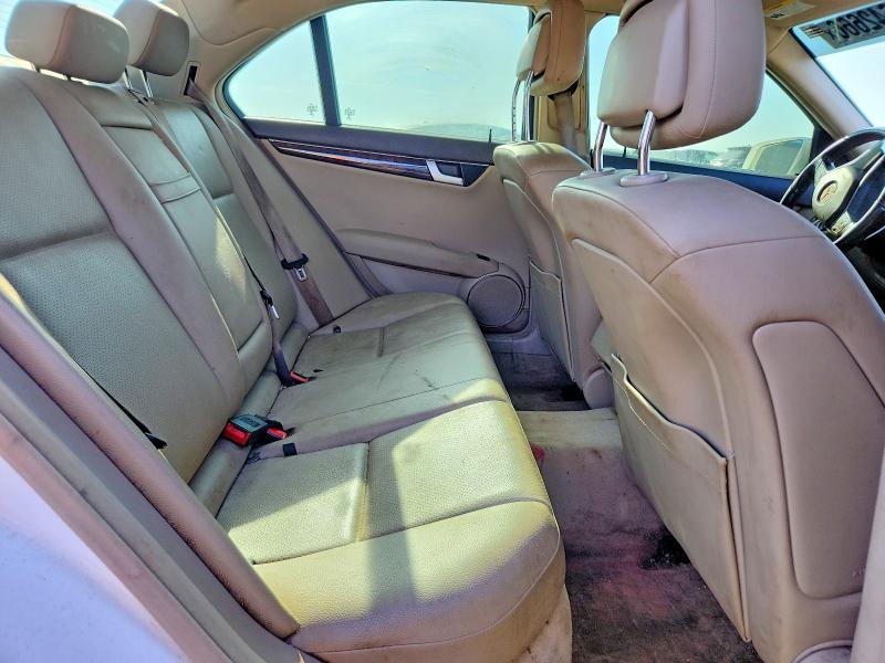Продажа на аукционе авто 2014 Mercedes-benz C, vin: WDDGF4HB4EA965994, номер лота: 68642666