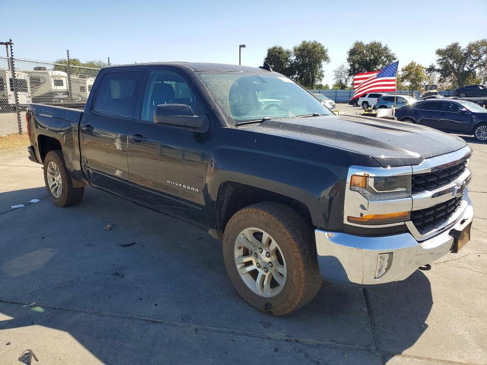 Продажа на аукционе авто 2017 Chevrolet Silverado, vin: 3GCUKREC2HG196016, номер лота: 69038986