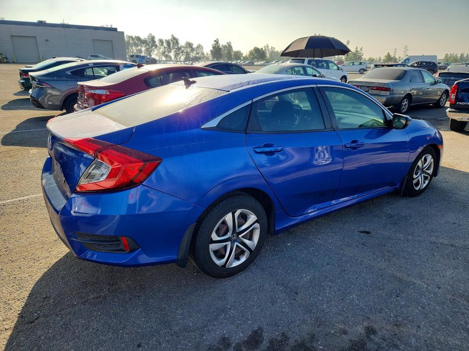 69934356 :رقم المزاد ، 19XFC2F55HE022658 vin ، 2017 Honda Civic مزاد بيع