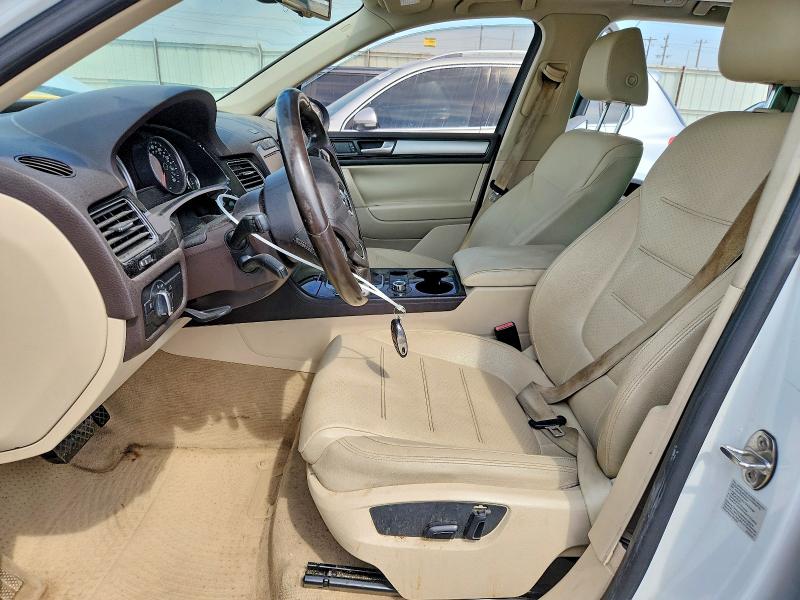 Продаж на аукціоні авто 2014 Volkswagen Touareg, vin: WVGEF9BP1ED002693, номер лоту: 68604636