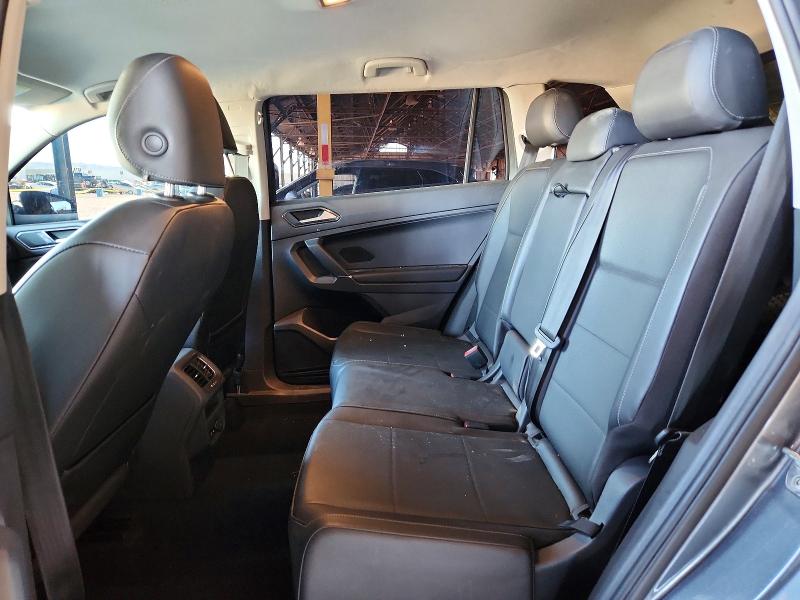 Продажа на аукционе авто 2018 Volkswagen Tiguan, vin: 3VV2B7AXXJM069155, номер лота: 70847336