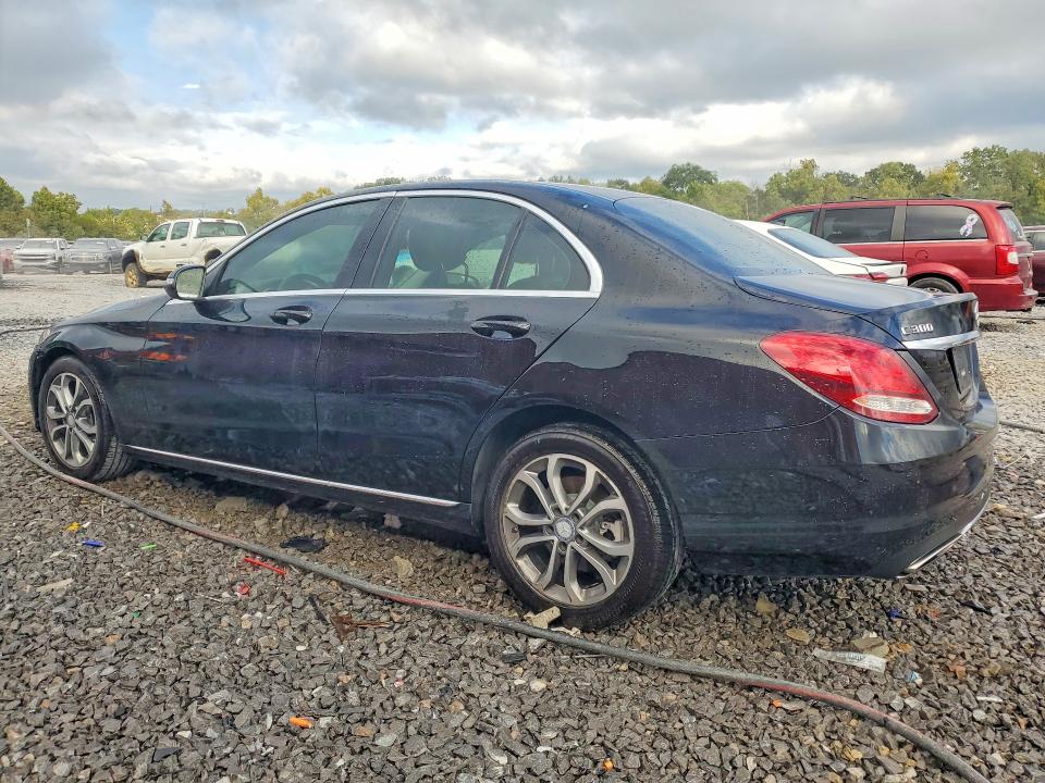 70162476 :رقم المزاد ، 55SWF4JB6GU169353 vin ، 2016 Mercedes-benz C مزاد بيع