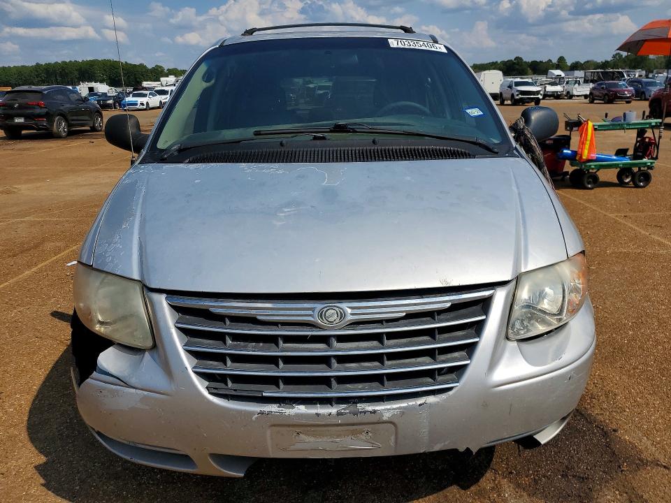 70335406 :رقم المزاد ، 2A4GP54L17R135770 vin ، 2007 Chrysler Town & Country مزاد بيع