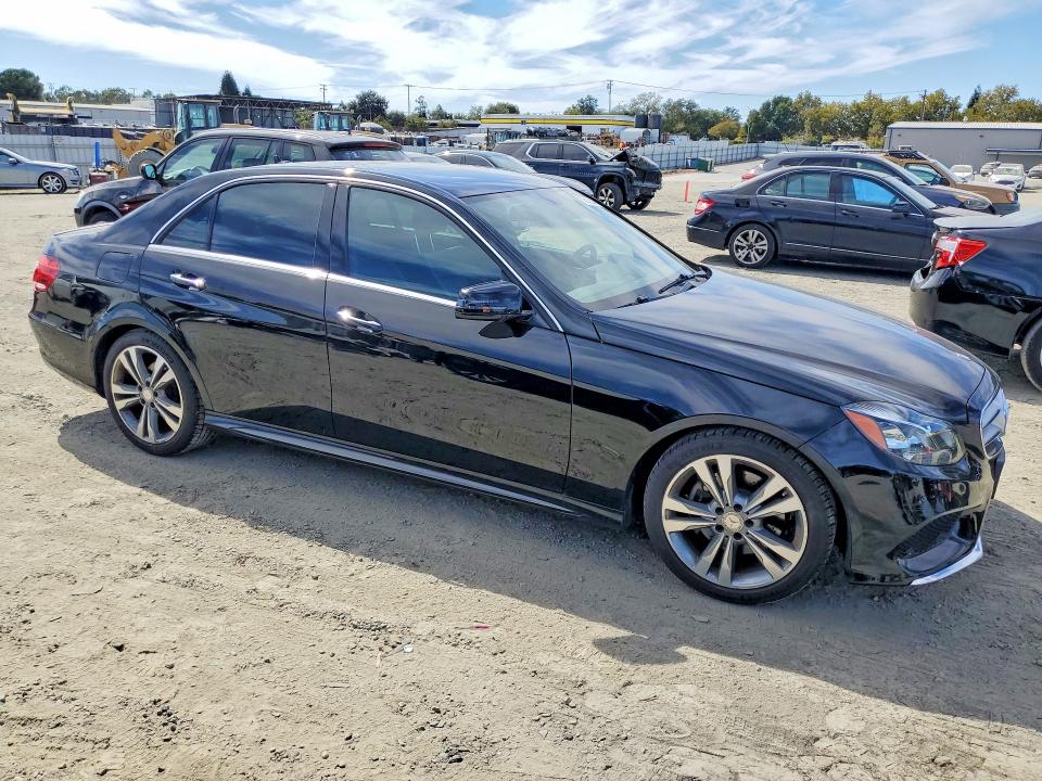 70662836 :رقم المزاد ، WDDHF5KB9EB006121 vin ، 2014 Mercedes-benz E مزاد بيع