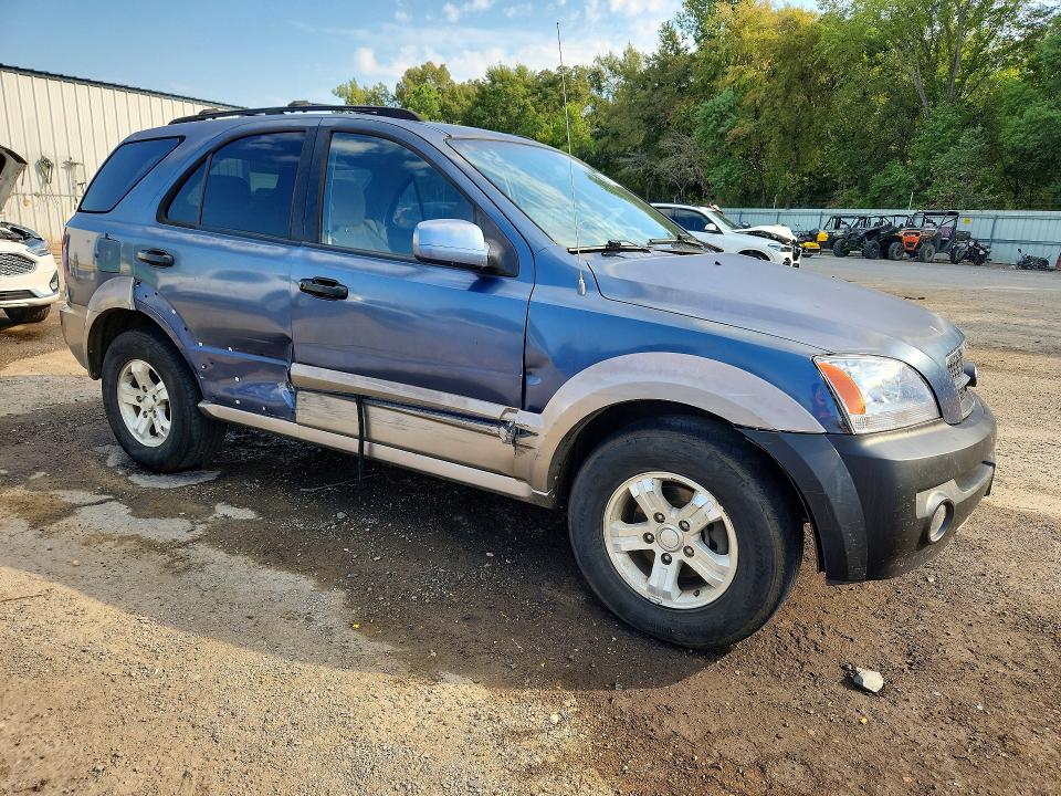 70043166 :رقم المزاد ، KNDJD733965637083 vin ، 2006 Kia Sorento مزاد بيع