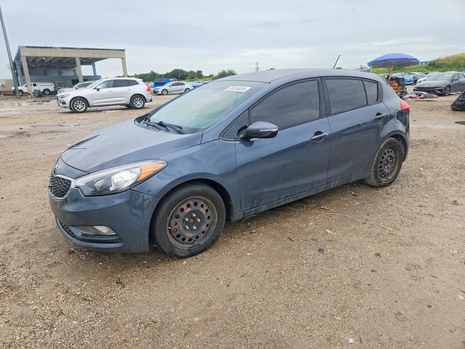 69524036 :رقم المزاد ، KNAFK5A87G5583344 vin ، 2016 Kia Forte5 مزاد بيع