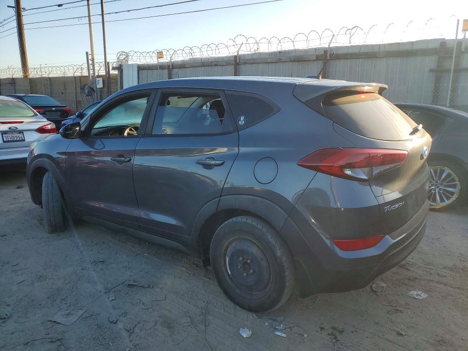 2017 Hyundai Tucson მანქანა იყიდება აუქციონზე, vin: KM8J23A45HU550098, აუქციონის ნომერი: 68663376