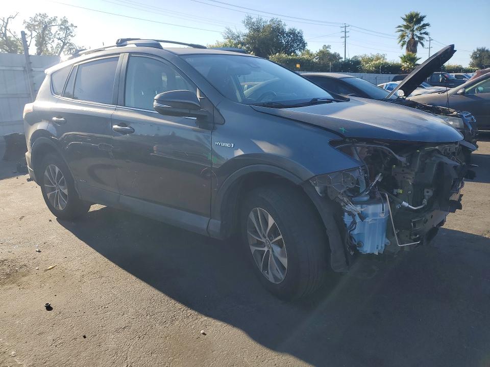 Продажа на аукционе авто 2017 Toyota Rav4 Hybrid, vin: JTMRJREVXHD069957, номер лота: 70871976