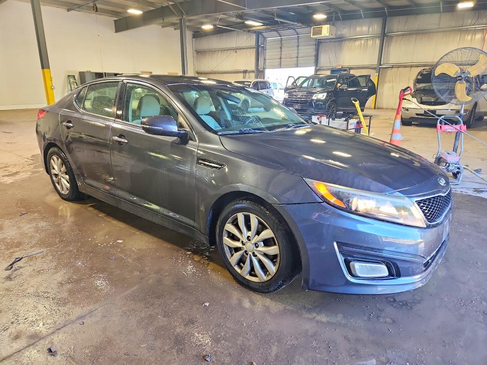 67786926 :رقم المزاد ، 5XXGM4A77FG466277 vin ، 2015 Kia Optima مزاد بيع