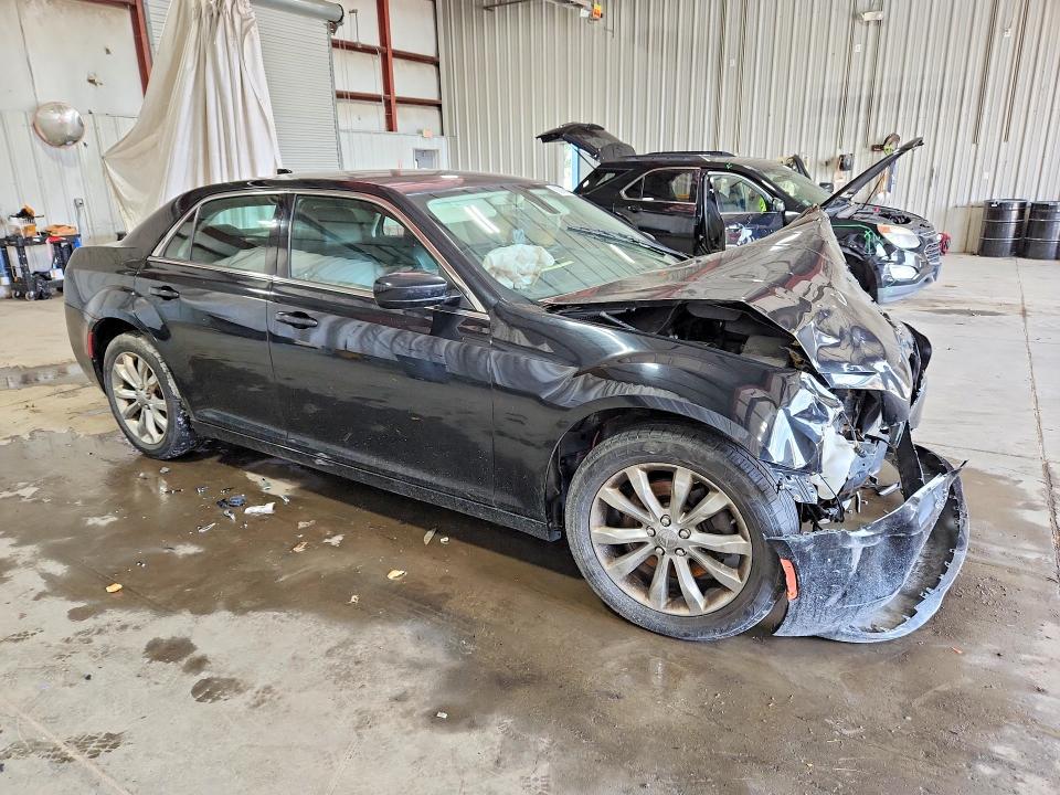 Aukcja sprzedaży 2016 Chrysler 300, vin: 2C3CCARGXGH305199, numer aukcji: 68201596