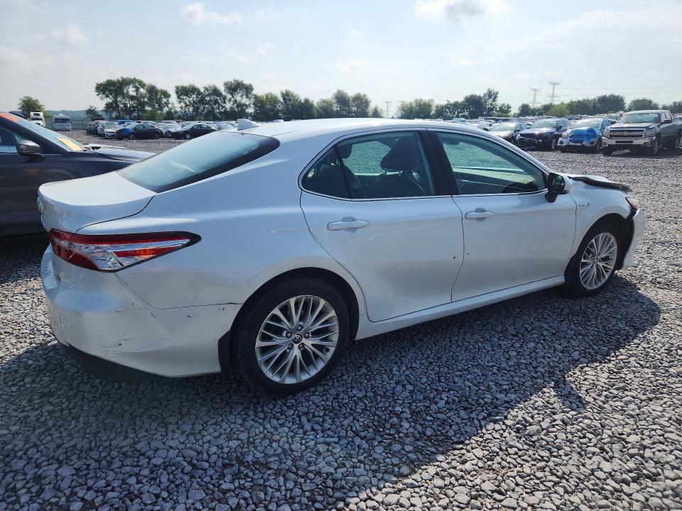 2020 Toyota Camry მანქანა იყიდება აუქციონზე, vin: 4T1F31AK8LU535531, აუქციონის ნომერი: 68947156
