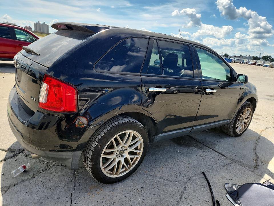 2011 Ford Edge მანქანა იყიდება აუქციონზე, vin: 2FMDK3JC1BBB67728, აუქციონის ნომერი: 70677986