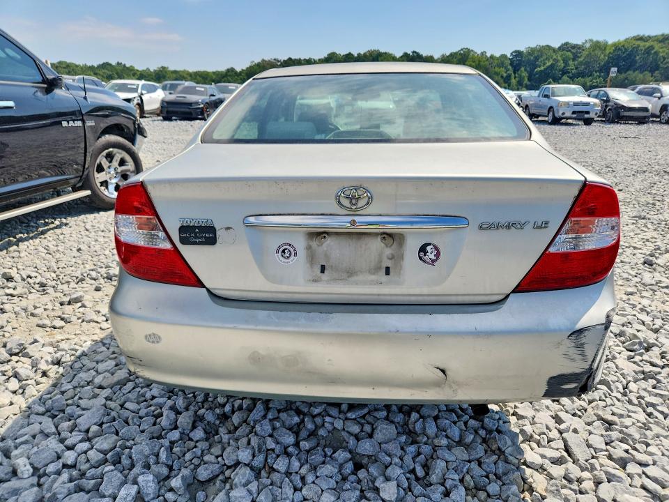 69643476 :رقم المزاد ، 4T1BE32K84U905235 vin ، 2004 Toyota Camry مزاد بيع