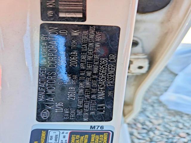 2017 Kia Forte5 მანქანა იყიდება აუქციონზე, vin: KNAFK5A85H5695268, აუქციონის ნომერი: 68073026