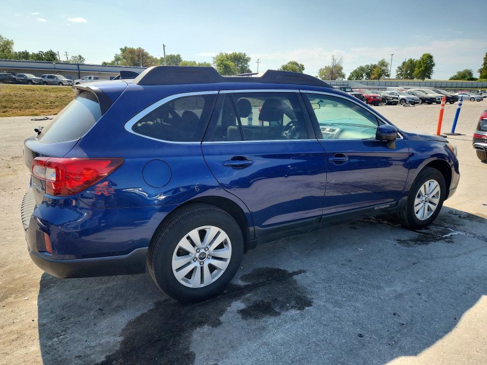 67940236 :رقم المزاد ، 4S4BSACC5H3320161 vin ، 2017 Subaru Outback مزاد بيع