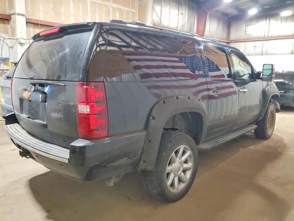 2014 Chevrolet Suburban მანქანა იყიდება აუქციონზე, vin: 1GNSKKE71ER225784, აუქციონის ნომერი: 66858346