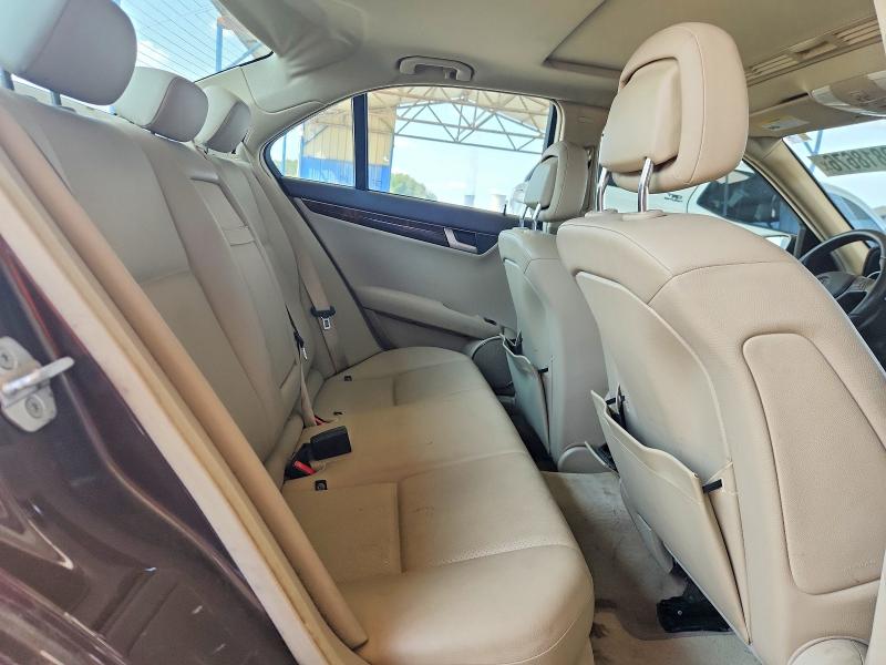 Продаж на аукціоні авто 2014 Mercedes-benz C, vin: WDDGF4HBXER313379, номер лоту: 69818676