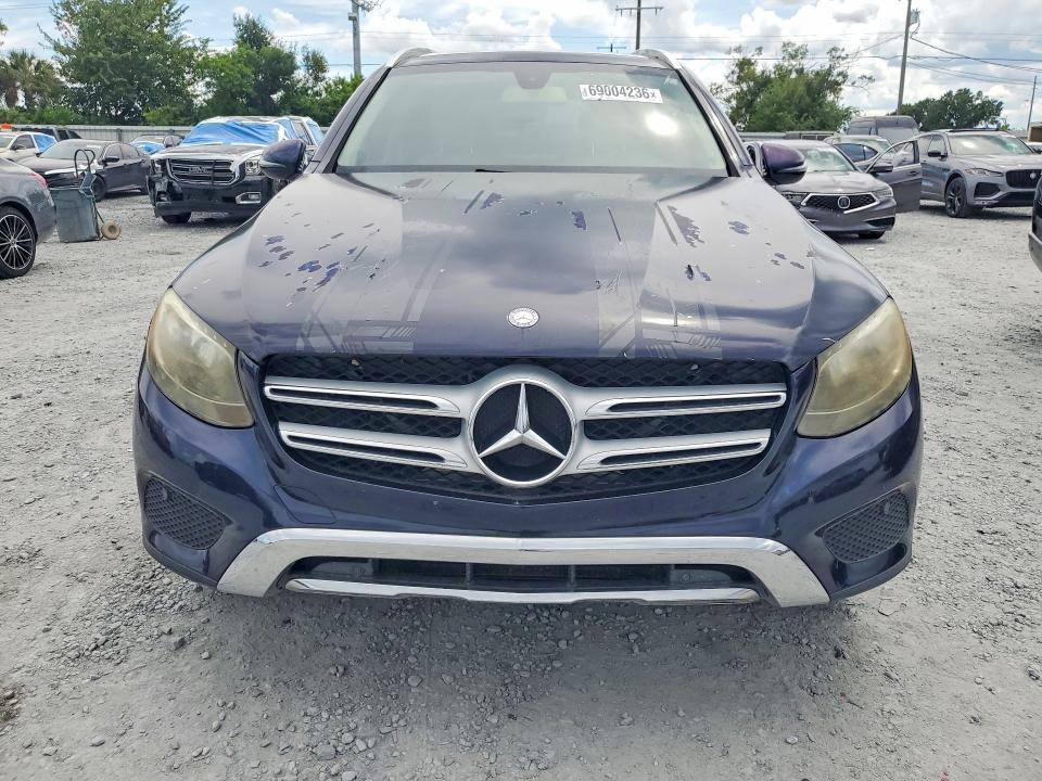 69004236 :رقم المزاد ، WDC0G4JB6HF190943 vin ، 2017 Mercedes-benz Glc مزاد بيع
