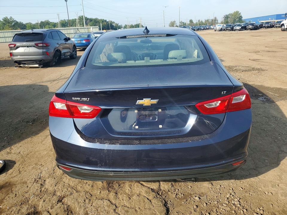 67238256 :رقم المزاد ، 1G1ZE5ST6GF220093 vin ، 2016 Chevrolet Malibu مزاد بيع