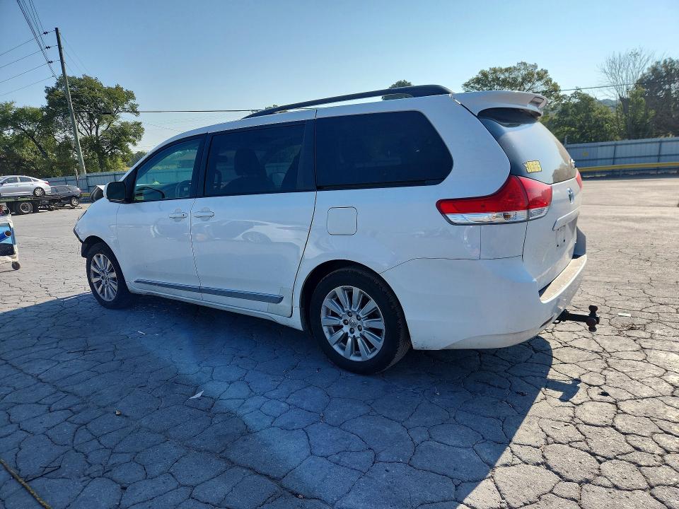Aukcja sprzedaży 2014 Toyota Sienna, vin: 5TDDK3DC1ES079488, numer aukcji: 67042596